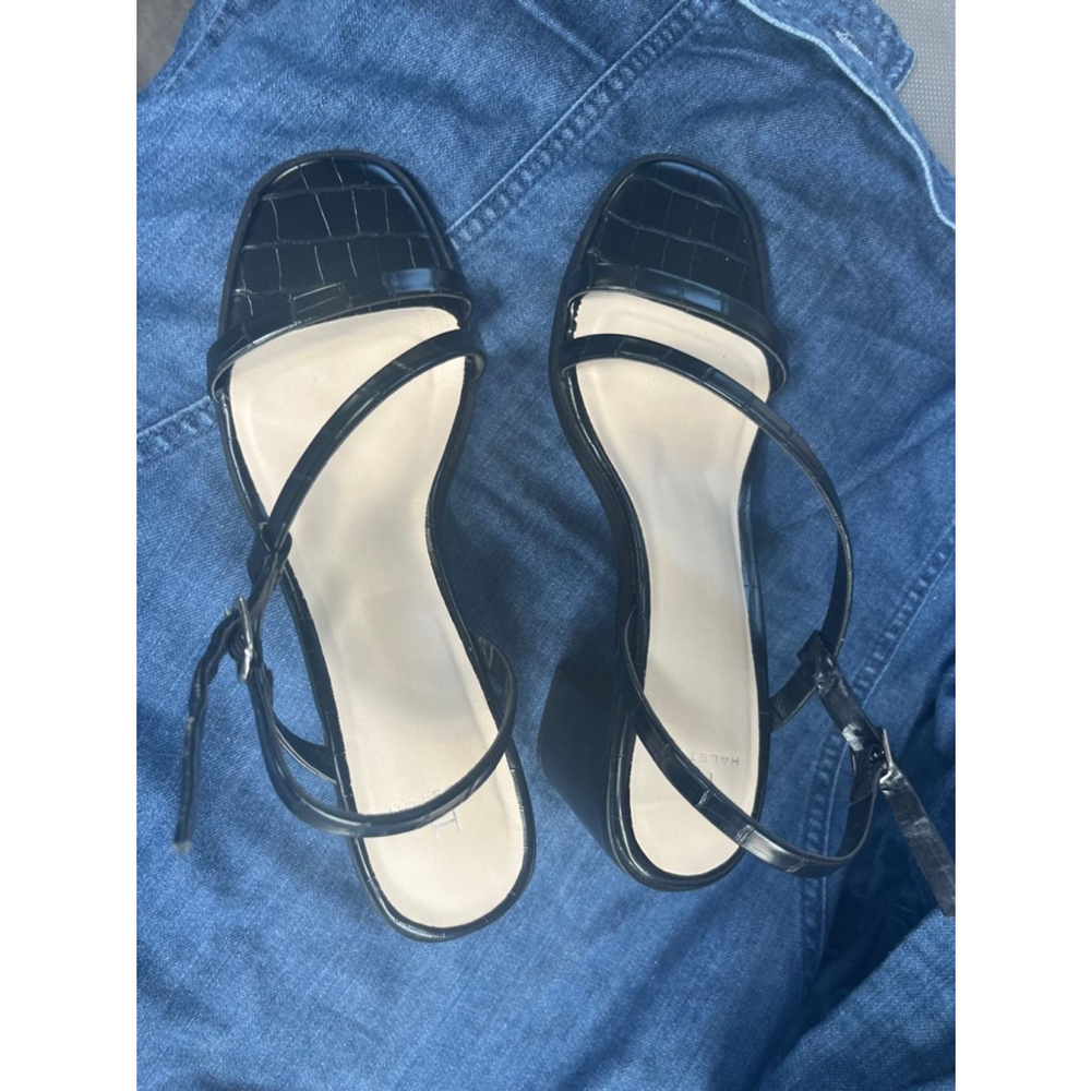 Women's Halston Black Leather Sandals Size 7.5 - Picture 7 of 12